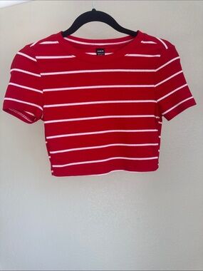 SHEIN Red and White Striped Ribbed Crop Top